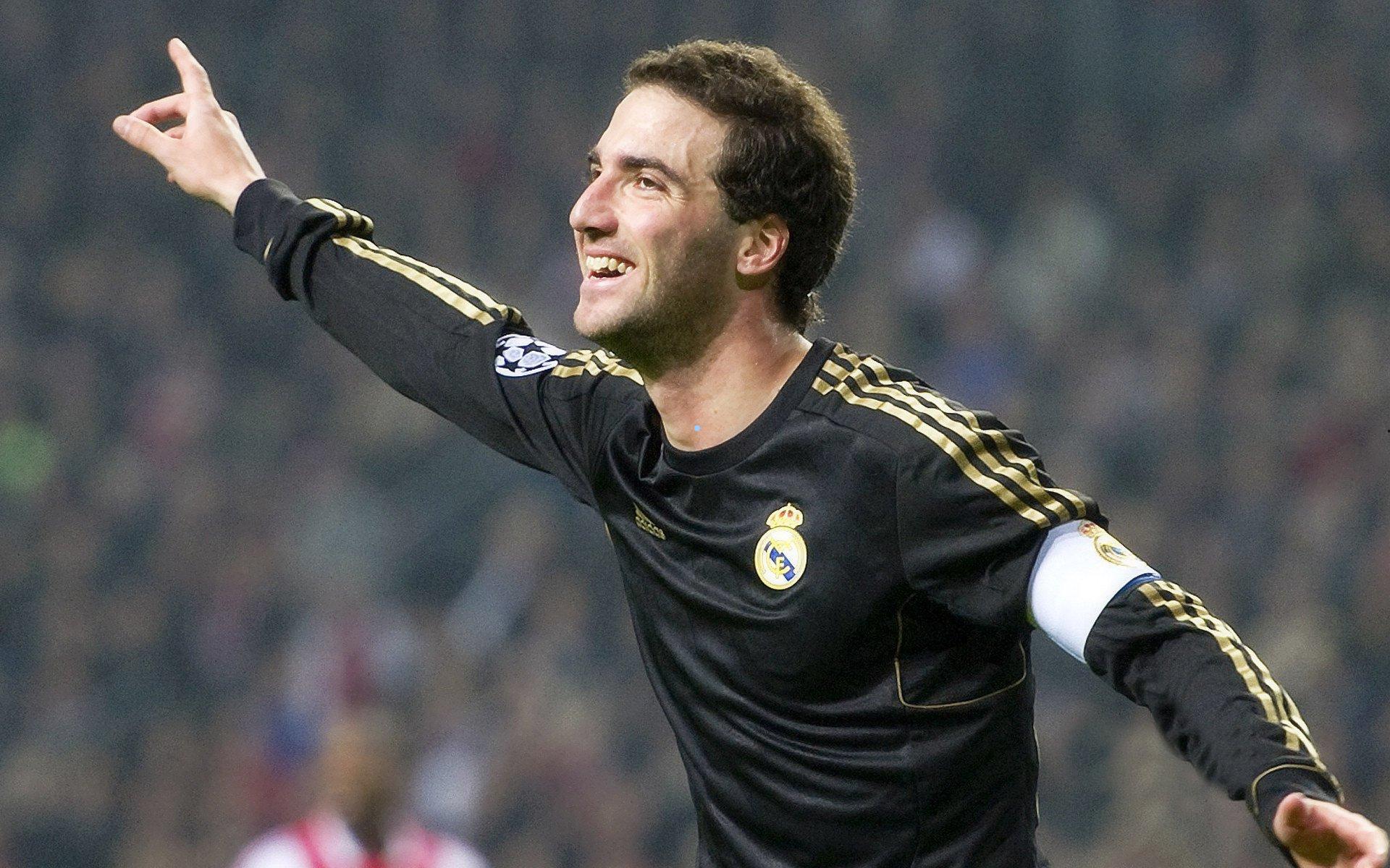 19岁国足新核王钰栋放豪言,要率队夺取世界杯入场券!两度保密引发留洋猜想