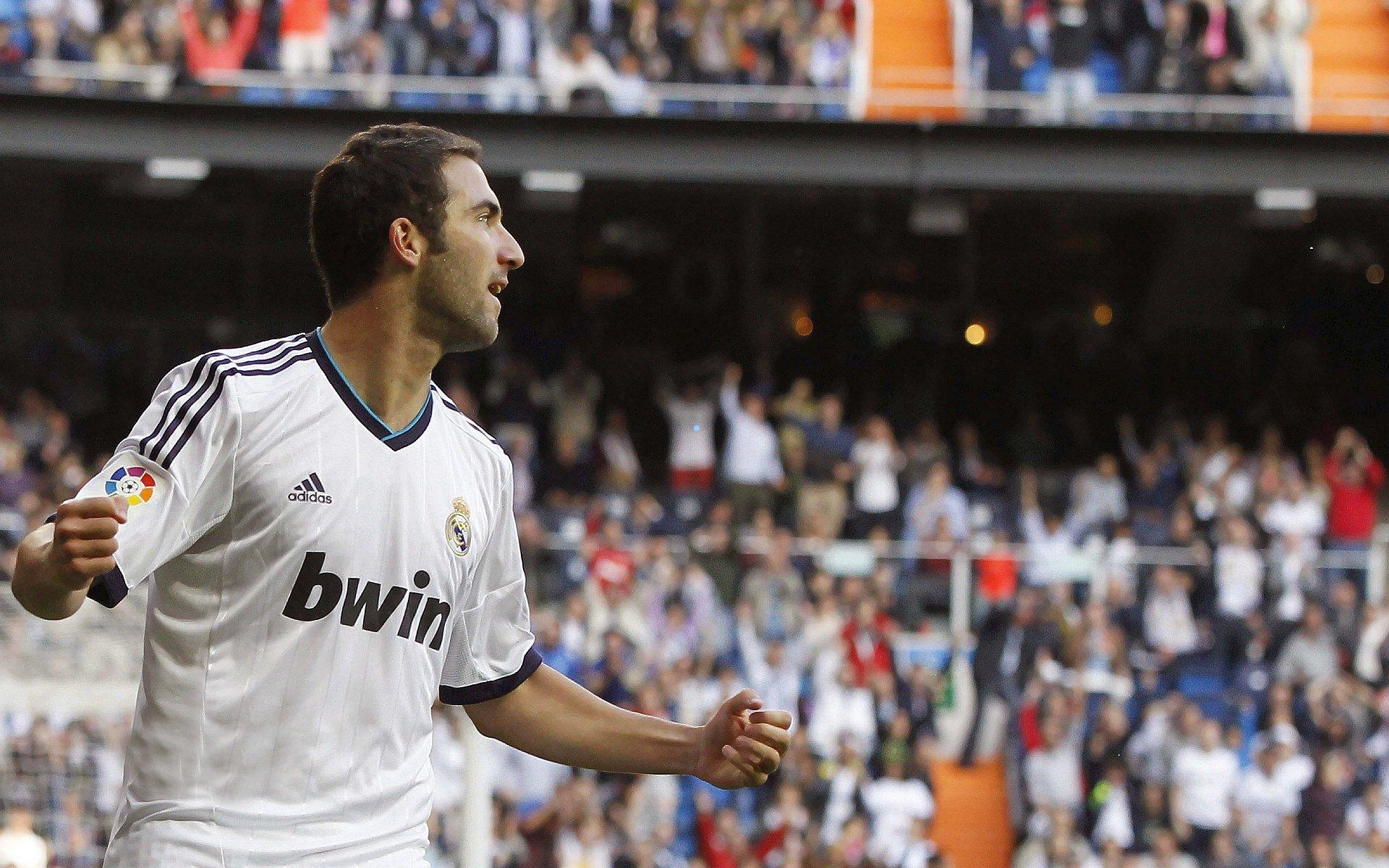 意甲半场战报，尤文图斯与博洛尼亚互交白卷，戴维破门被吹斑马军团进攻乏力